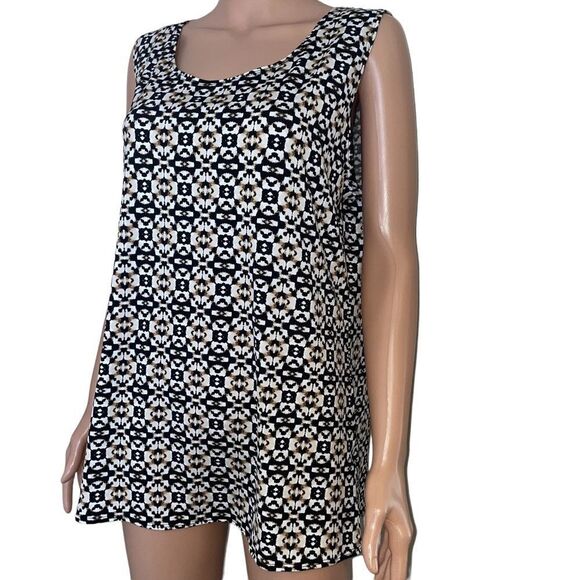 💋Bundle 4 items for $20. Add items💋 to a bundle - Picture 2 of 8